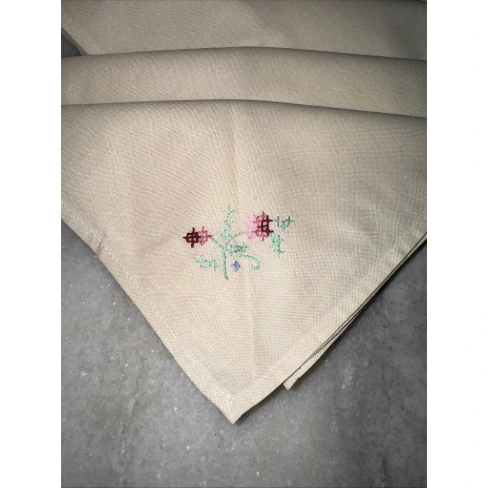 The Unbranded Brand set 8vintage